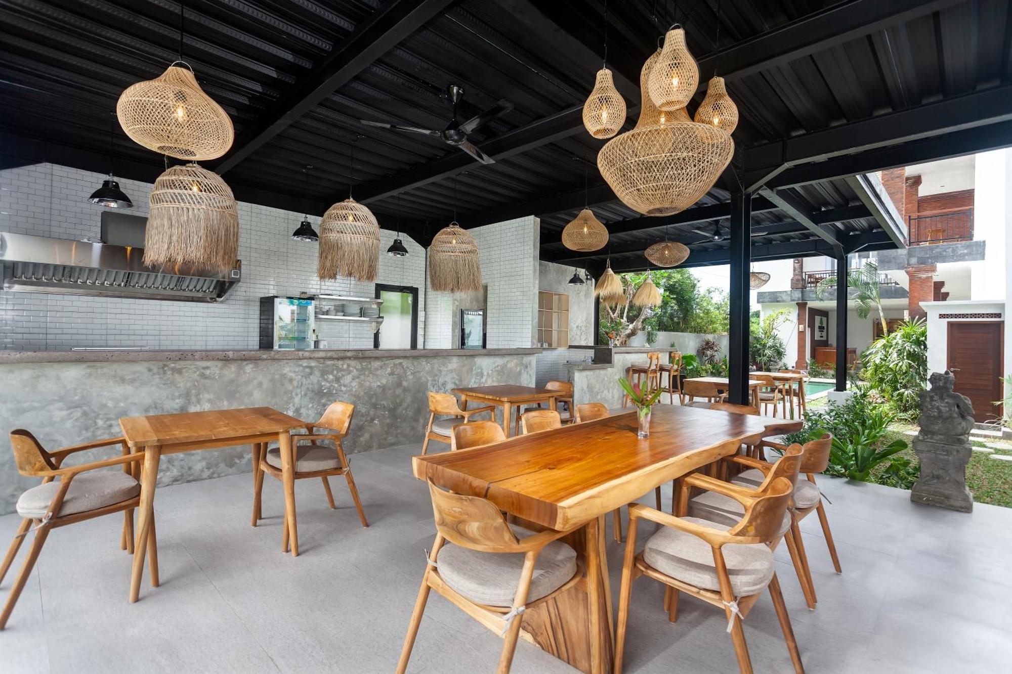 Sujiwa Ubud Hotel & Villa Extérieur photo